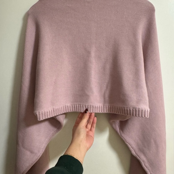 Gramercy Shrug TNA Aritzia BNWT - Picture 6 of 6